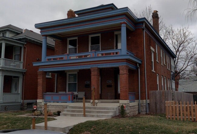 Photo - 1704 Oak St Unit 1704