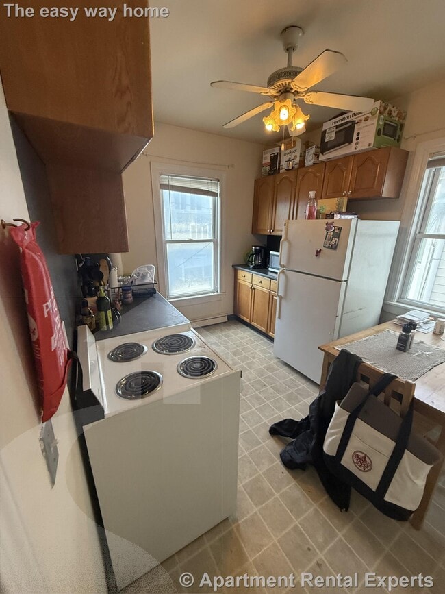 Building Photo - 60 Walden St Unit #1