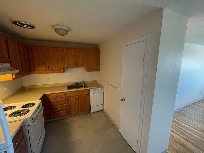 Photo - Top level apartment with city and water views in Watertown Square