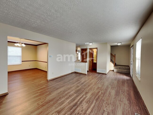 Photo - 350 Timber Ridge Dr