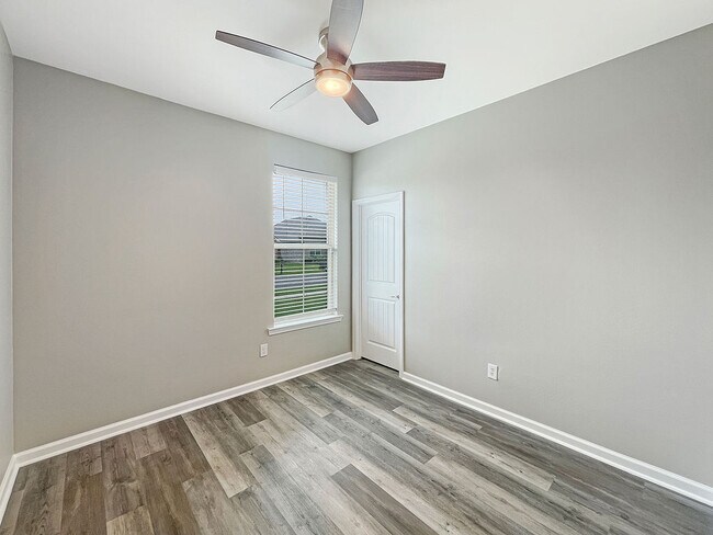 Photo - 3219 Baywood Ave