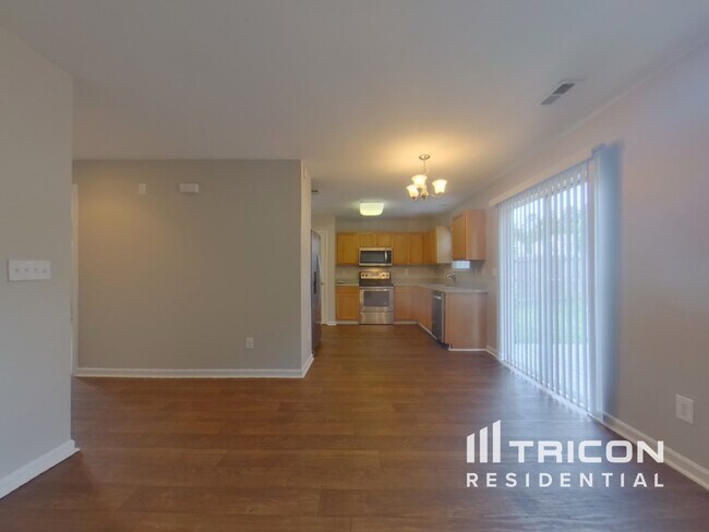 Photo - 7838 Montbrook Dr