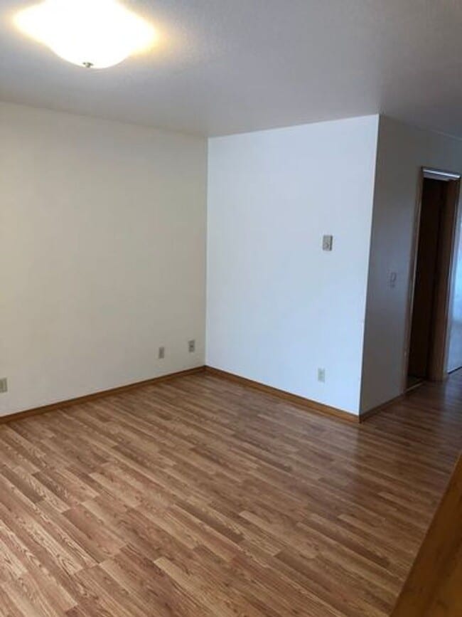 Photo - 2 Bed/1.5 Bath Apartment in NE Bend - Neil... Unit 1