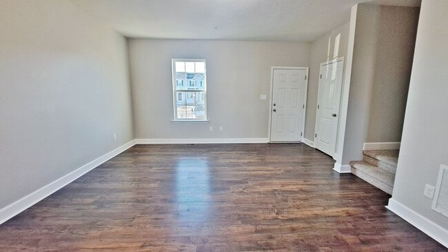 Photo - 3 Bed / 3-1/2 Bath Single Family Townhome