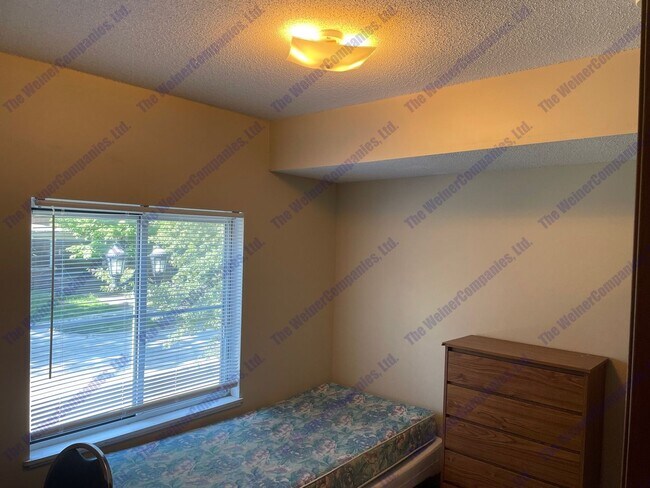 Photo - Furnished 4-Bedroom, 2-Bath Condo on Campus