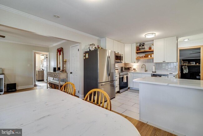 Photo - 40905 Spring House Ln