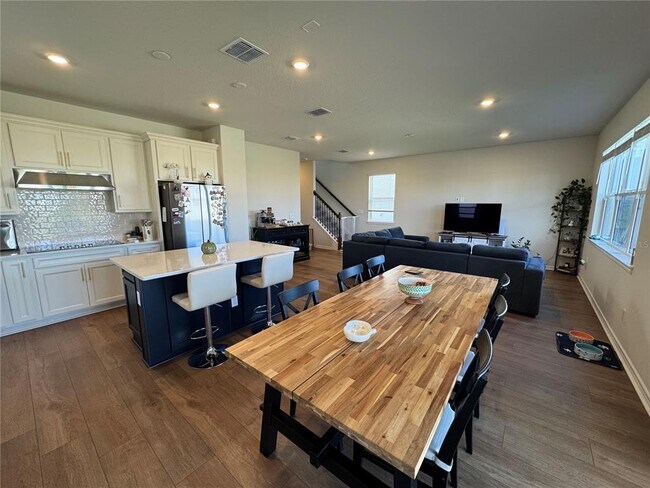 Photo - 2701 Serenity Gdn Dr