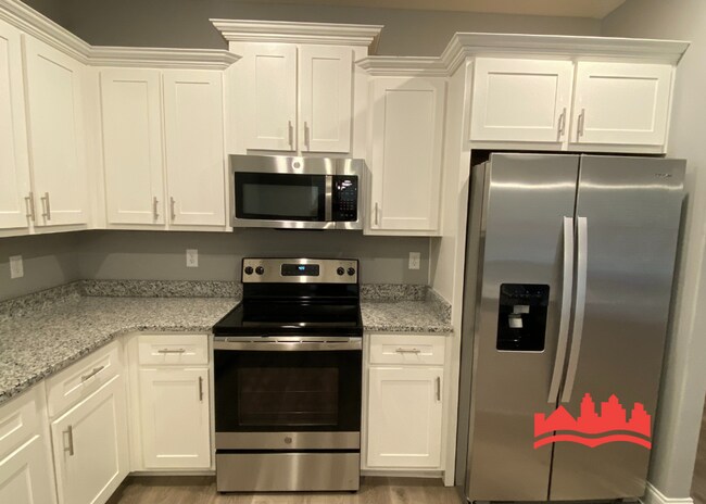 Photo - 10000 Messana St