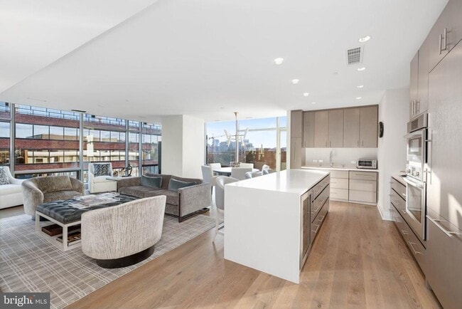 Building Photo - 2501 M St NW Unit 508