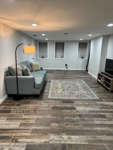 Building Photo - 142 Webster Ave Unit B1 Rental