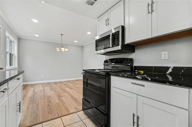Photo - 2952 N Dekalb Dr Unit A
