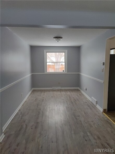 Photo - 32 Cascade Dr