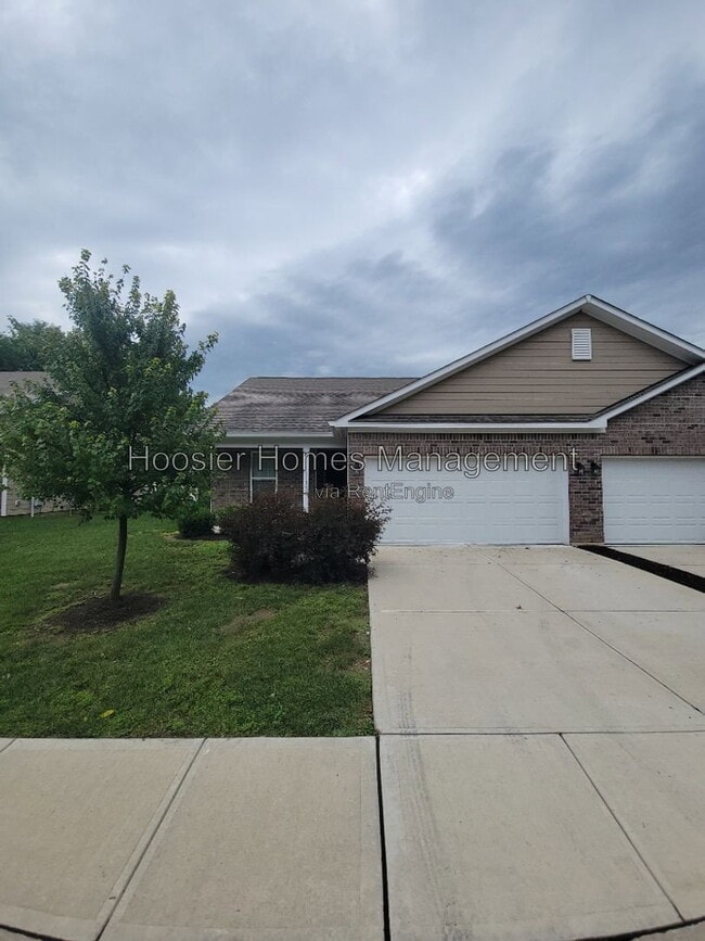 Building Photo - 5636 Brownstone Dr