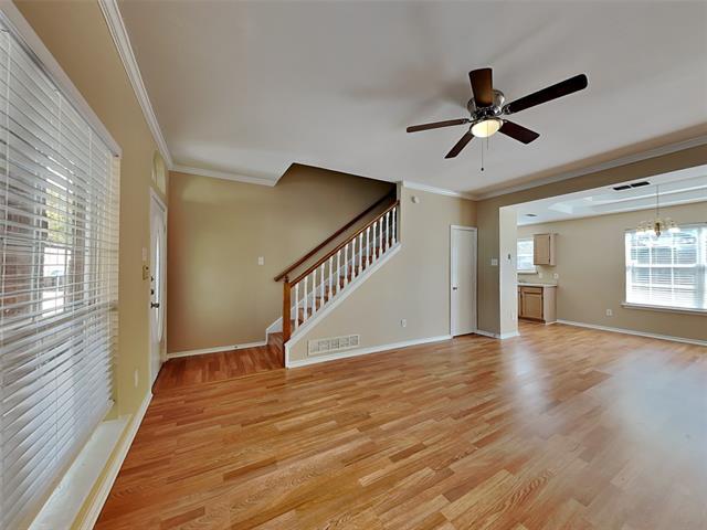 Photo - 1017 Woodall Dr