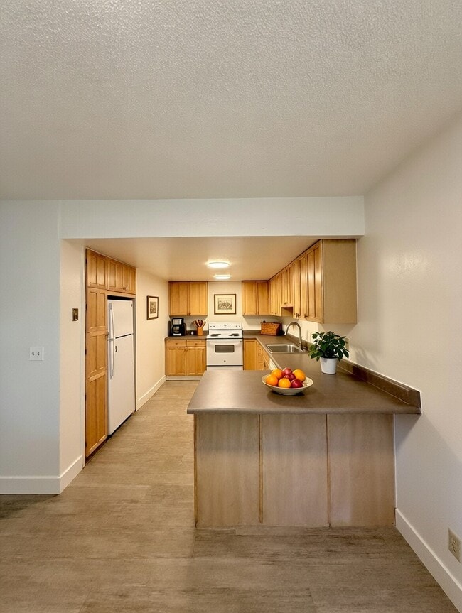 Photo - 2974 Eagle Way