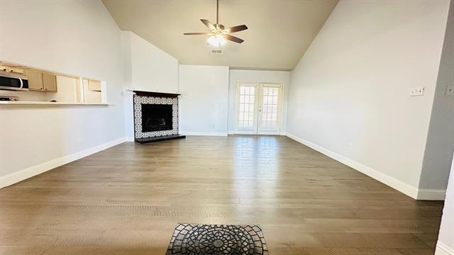 Photo - 813 Sandhurst Dr