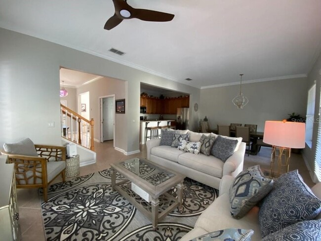 Photo - 1309 Artisan Ave E