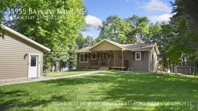 Photo - 15955 Bayview Dr NE