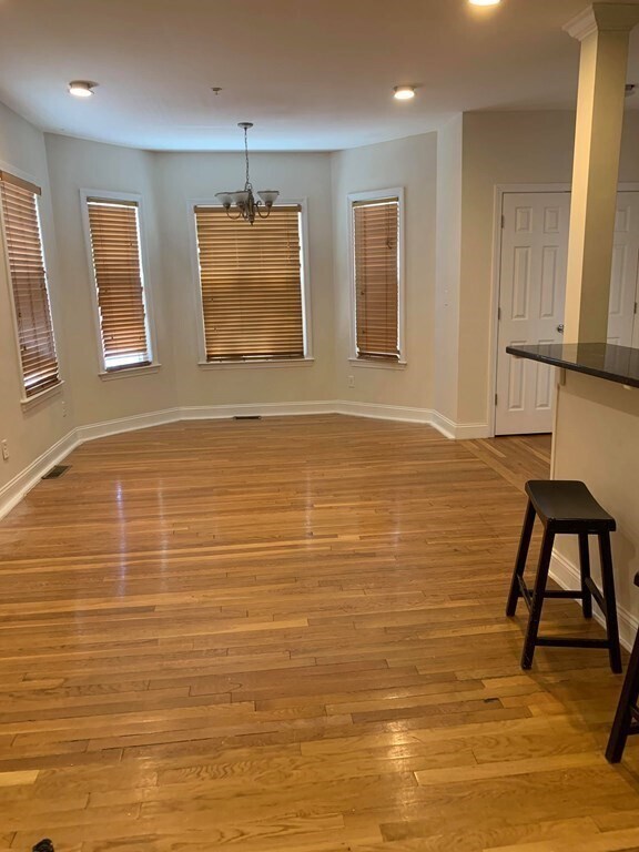 Photo - 10 Homer St Unit 1