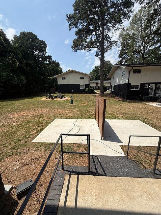 Photo - 708 Hawes Ct