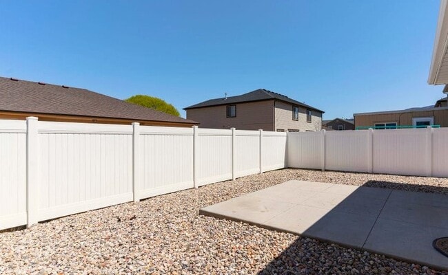 Photo - 1896 W Aaron Tippets Rd