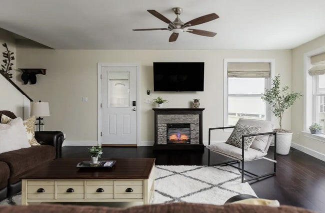 Photo - Private furnished winter rental- Heated fl...