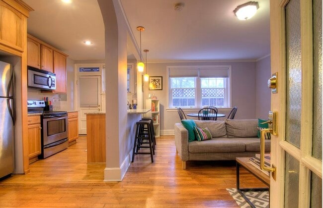 Photo - 3122 Kensington Ave Unit 3122 Kensington Ave #3