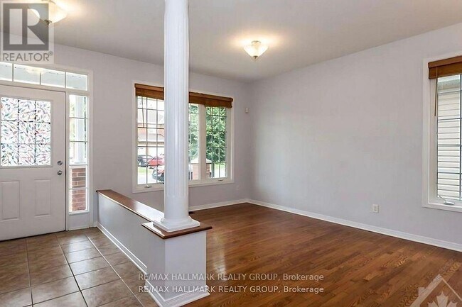 Photo - 135 Stedman St