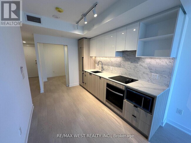 Photo - 252 Church St Unit 1105