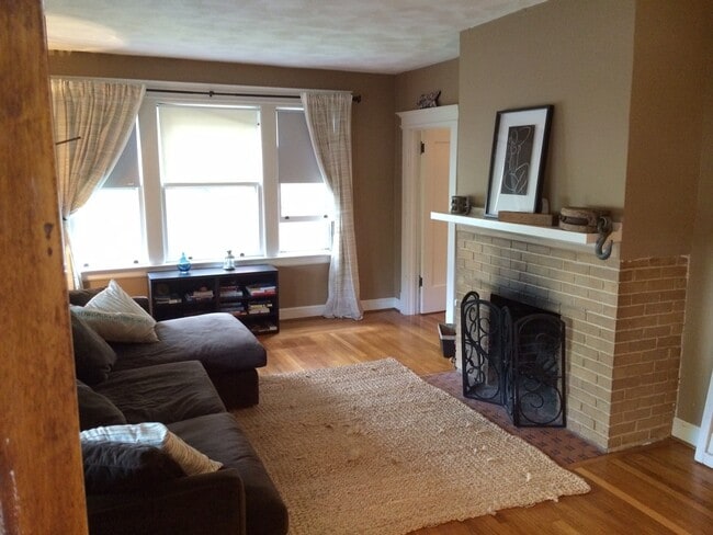 Photo - 173/175 Whitman Ave Unidad FL 1