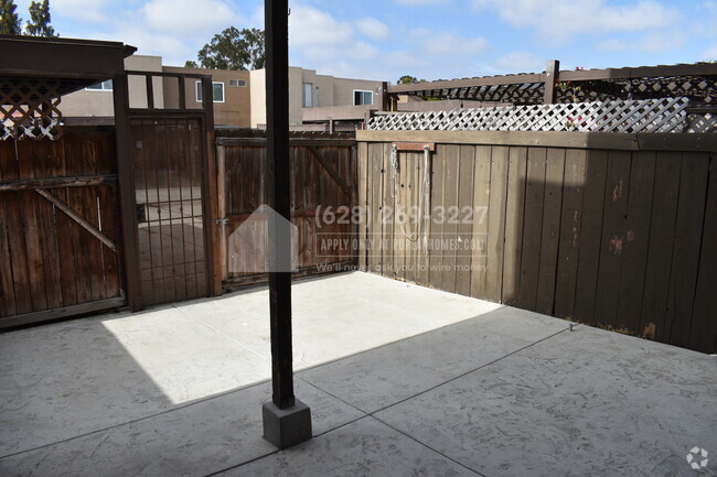 Building Photo - 1575 Mendocino Dr Unit #198 Rental