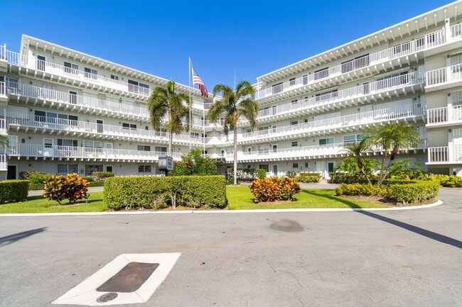 Photo - 3500 S Ocean Blvd Unit 107