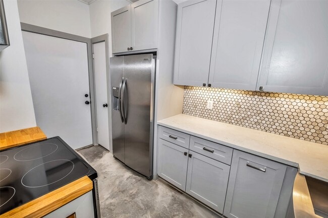 Photo - 1300 Augusta Dr Unit 18