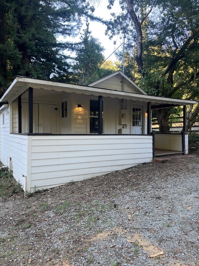 Photo - 1946 Green Valley Rd