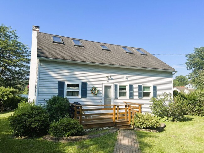 Photo - Serene Lake House Rental - NEWLY REDUCED P...