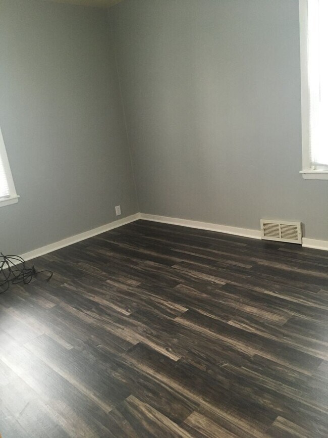 Photo - 1624 Newell St