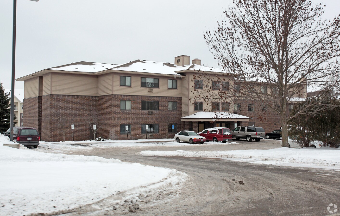 Photo - West Apartments
