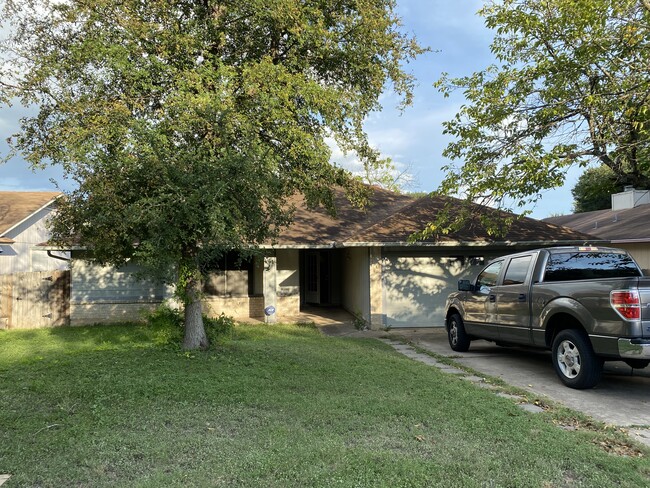 Photo - 9009 Wagtail Dr House