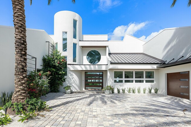 Photo - 6879 SE South Marina Way