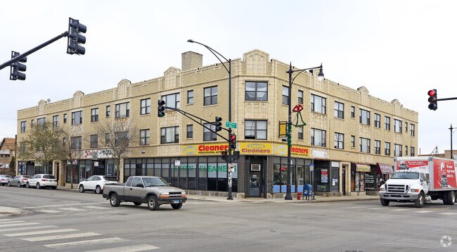 Photo - 1370-1380 W 79th St Apartments