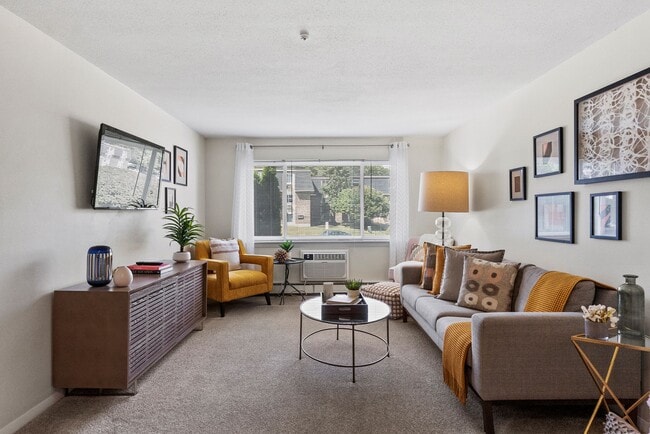 Photo - The Groves at Milford