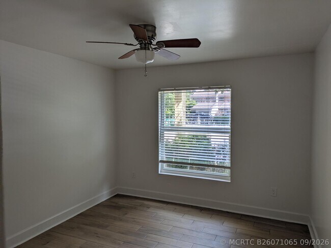 8710 NW 35th St
