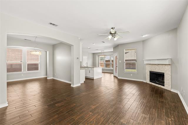 Photo - 15920 Alvarado Dr