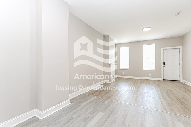Photo - 2516 Ingersoll St