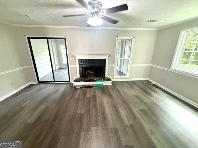 Photo - 2949 Governors Ct