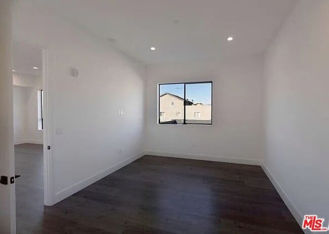 Photo - 5254 Denny Ave Unit 202