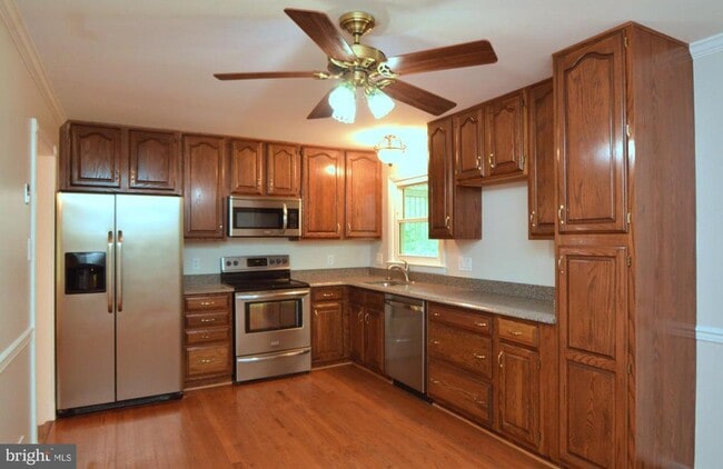 Photo - 6411 Whippany Way