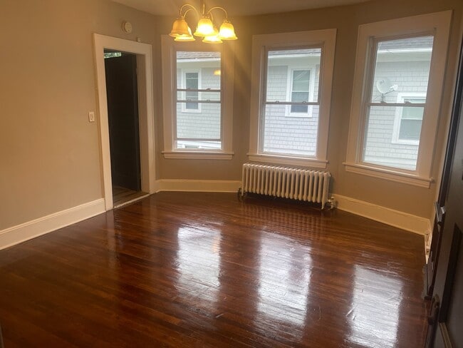 52 Catherine St Unidad Second floor duplex