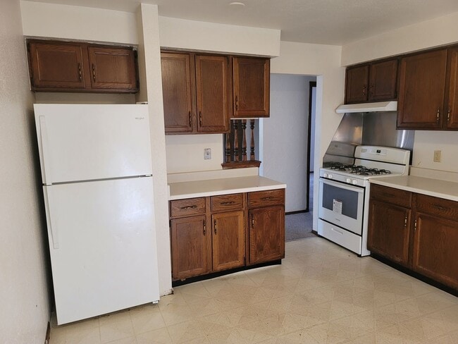 5730-5732 N. 94th Street