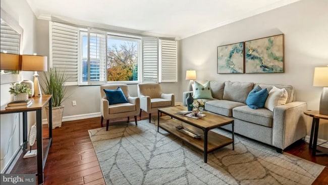 Photo - 4225 N Henderson Rd Unit 204